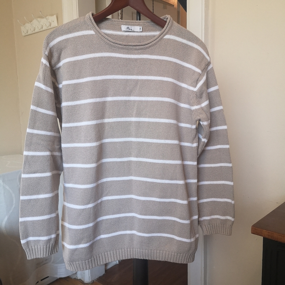 3/$20 Out of the Blue cotton pullover sweater